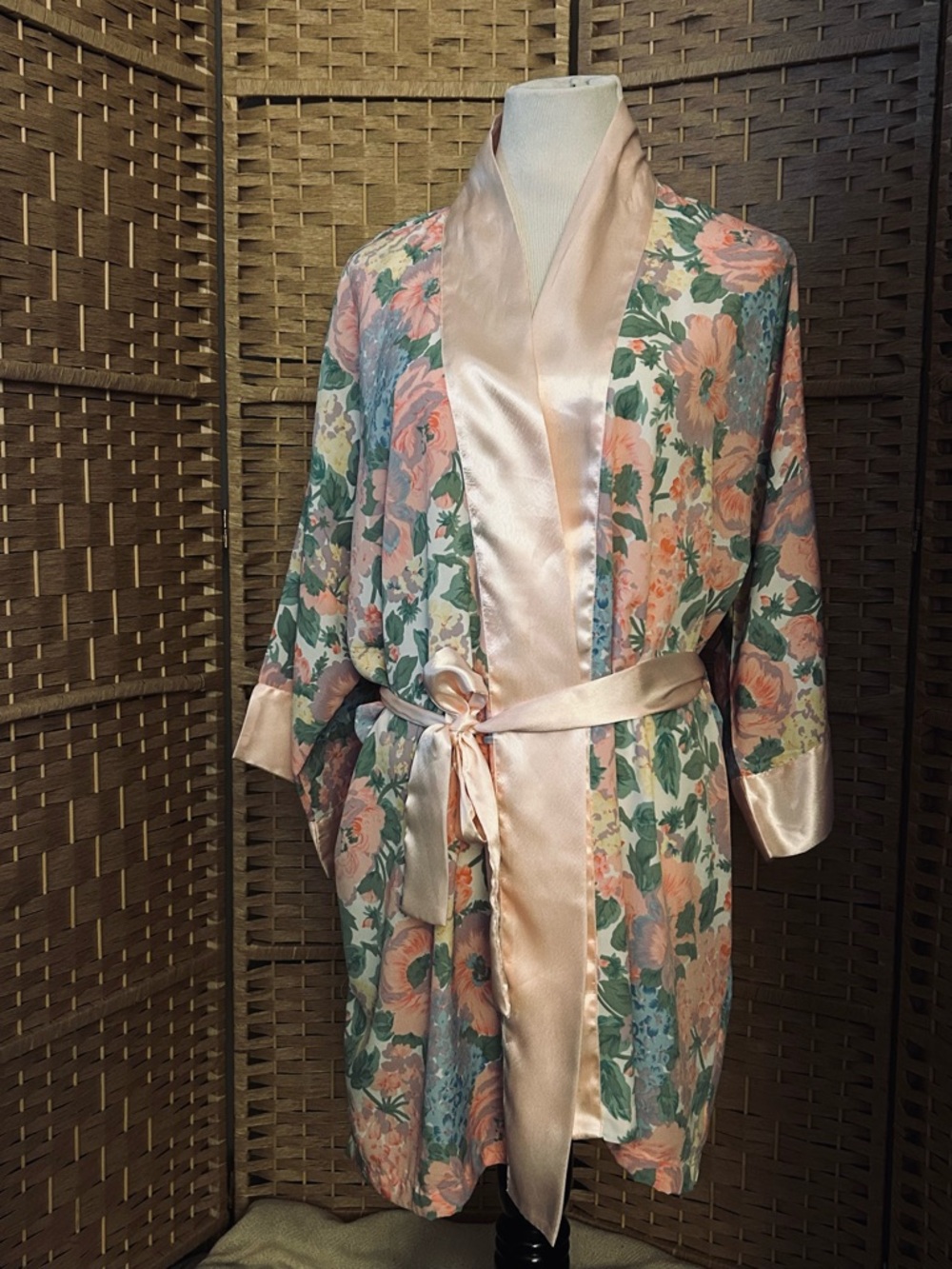 Victoria's Secret Floral Satin Kimono Robe in Pink and Green